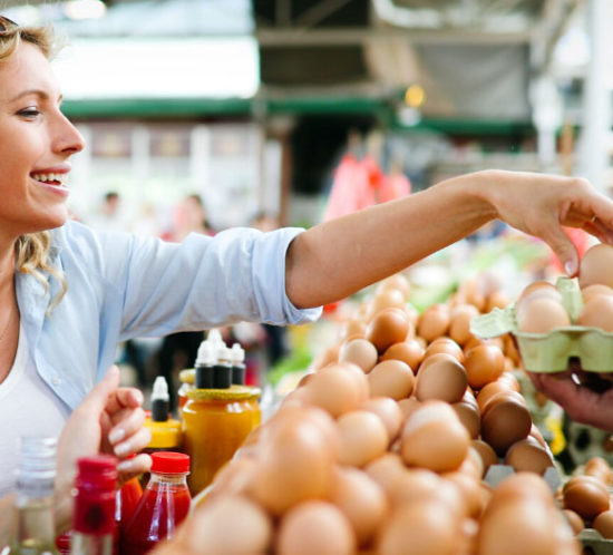 Picking produce at farm shop - Agrisure, Farm & Agricultural Insurance